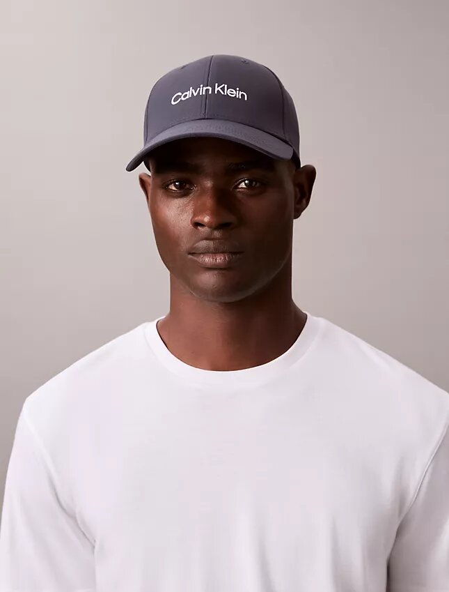 Șapcă de baseball cu logo brodat standard Șapcă de baseball cu logo brodat standard