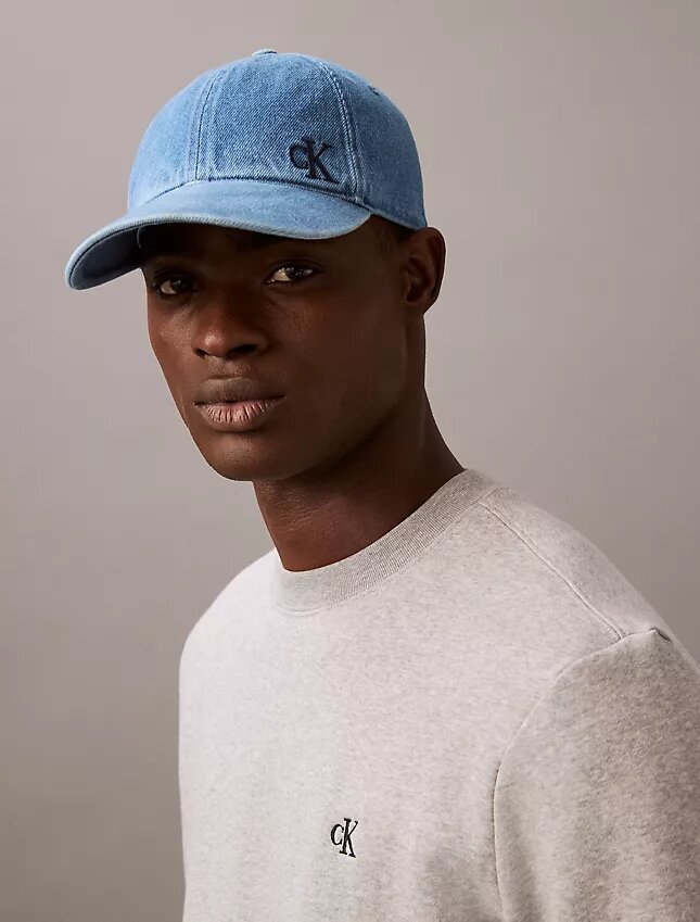Șapcă de baseball din denim spălat cu logo brodat Șapcă de baseball din denim spălat cu logo brodat