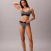Bikini cu talie înaltă, elastic, din microfiber, cu monogramă grafică Bikini cu talie înaltă, elastic, din microfiber, cu monogramă grafică
