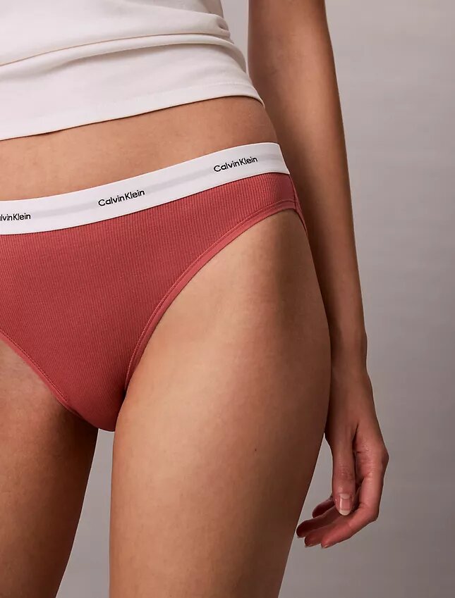 Bikini din bumbac elastic cu nervuri Bikini din bumbac elastic cu nervuri