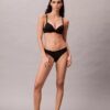 Bikini din microfibră elastică cu dantelă Bikini din microfibră elastică cu dantelă
