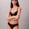 Bikini din microfibră elastică cu dantelă Bikini din microfibră elastică cu dantelă
