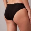Bikini din microfibră elastică cu dantelă Bikini din microfibră elastică cu dantelă