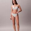 Bikini flexibil lipit Bikini flexibil lipit