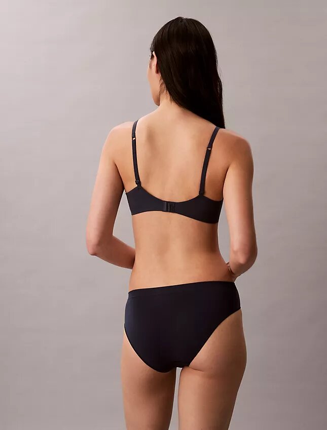 Bikini flexibil lipit Bikini flexibil lipit