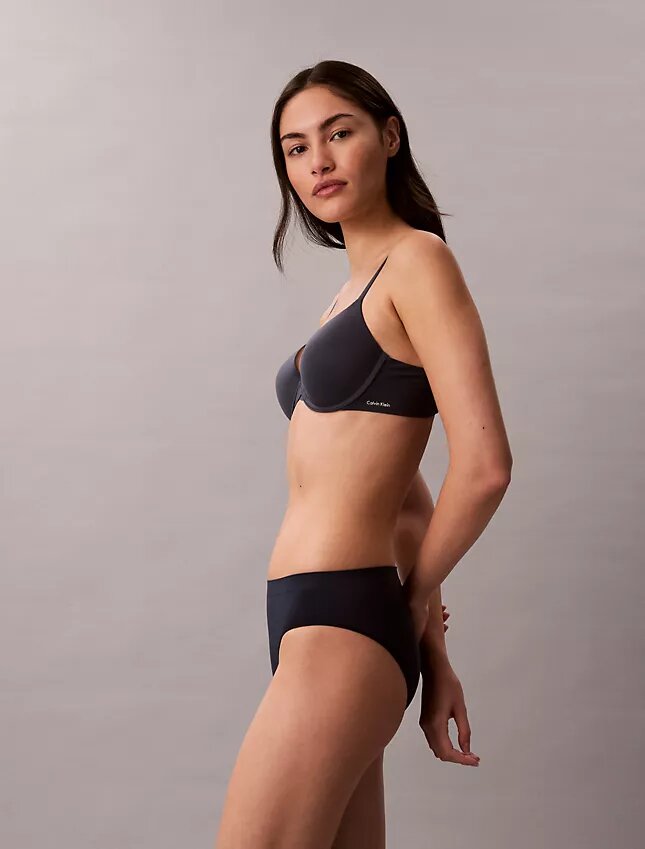 Bikini flexibil lipit Bikini flexibil lipit