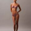 Bikini senzual din dantelă elastică Bikini senzual din dantelă elastică