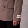 Blazer din amestec de gabardină de lână cu două rânduri de nasturi