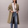 Blugi cropped cu picior larg