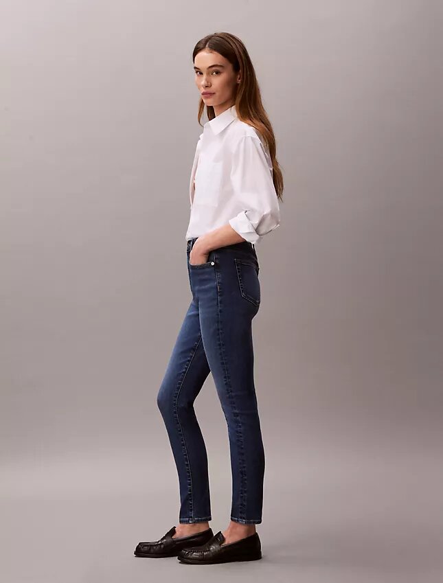 Blugi High Rise Skinny Blugi High Rise Skinny