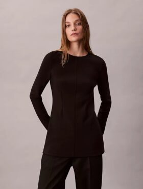 Bluză tunica slim din tricotaj croită