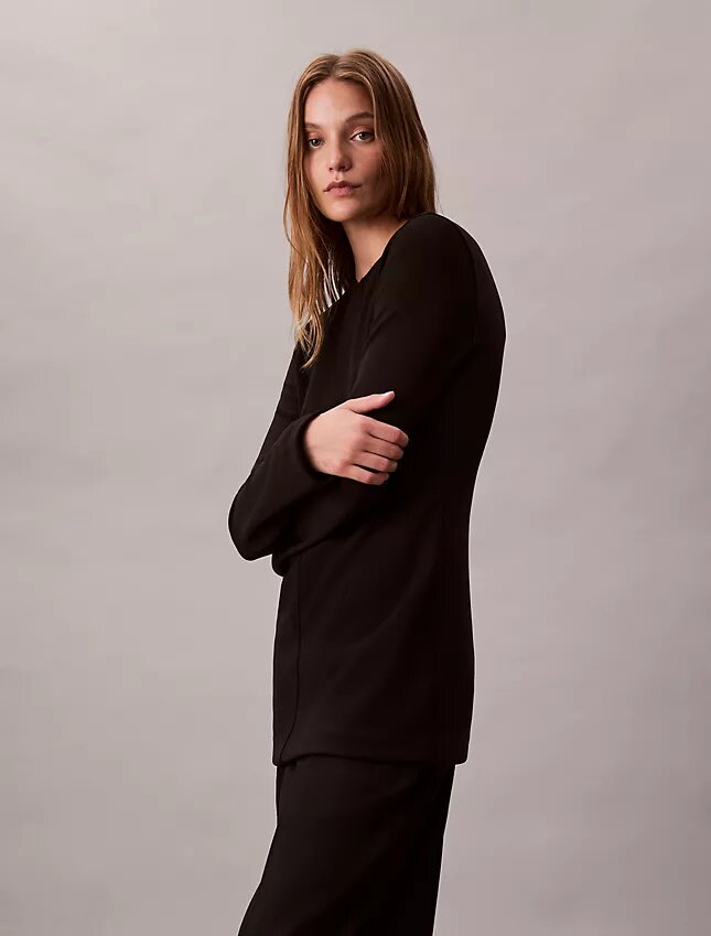 Bluză tunica slim din tricotaj croită Bluză tunica slim din tricotaj croită