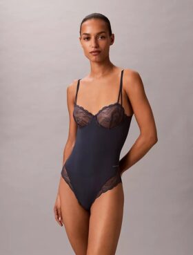 Body senzual din dantelă elastică
