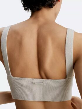 Bralette din amestec de lână cu nervuri