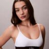 Bralette elastică din microfibră Unlined cu Monogram grafică, fără căptușeală Bralette elastică din microfibră Unlined cu Monogram grafică, fără căptușeală