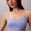 Bralette fără sârmă, ușor căptușită, din colecția Invisibles
