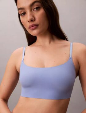 Bralette fără sârmă, ușor căptușită, din colecția Invisibles