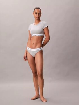 Bralette tip tricou din bumbac și Modal, ușor căptușită Bralette tip tricou din bumbac și Modal, ușor căptușită