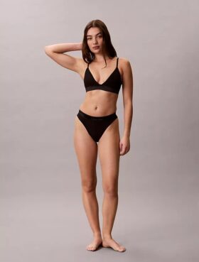 Bralette triunghiulară din bumbac și Modal, cu logo metalic, ușor căptușită Bralette triunghiulară din bumbac și Modal, cu logo metalic, ușor căptușită