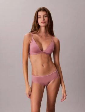 Bralette triunghiulară ușor căptușită, care se mulează pe corp Bralette triunghiulară ușor căptușită, care se mulează pe corp
