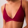 Bralette triunghiulară ușor căptușită, care se mulează pe corp