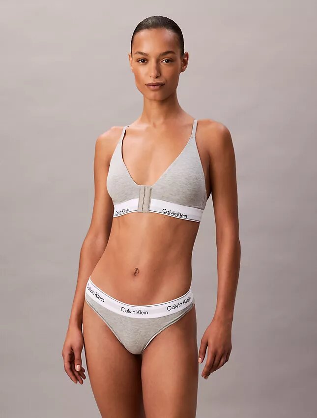 Bralette triunghiular ușor căptușit din bumbac și Modal, pentru perioada postoperatorie Bralette triunghiular ușor căptușit din bumbac și Modal, pentru perioada postoperatorie