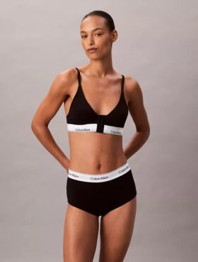 Bralette triunghiular ușor căptușit din bumbac și Modal, pentru perioada postoperatorie Bralette triunghiular ușor căptușit din bumbac și Modal, pentru perioada postoperatorie