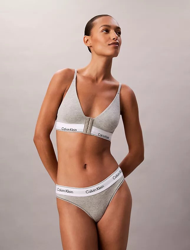 Bralette triunghiular ușor căptușit din bumbac și Modal, pentru perioada postoperatorie Bralette triunghiular ușor căptușit din bumbac și Modal, pentru perioada postoperatorie