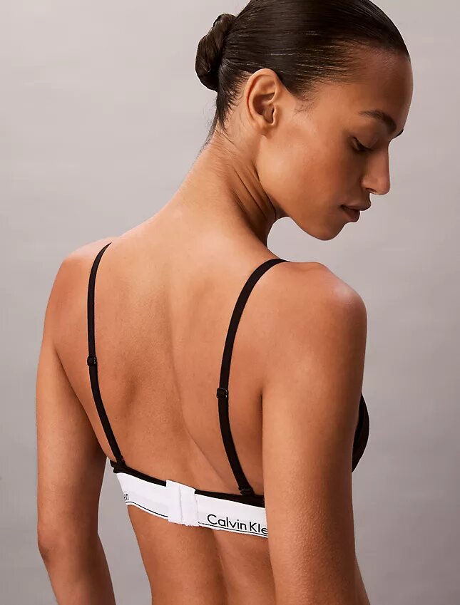 Bralette triunghiular ușor căptușit din bumbac și Modal, pentru perioada postoperatorie Bralette triunghiular ușor căptușit din bumbac și Modal, pentru perioada postoperatorie
