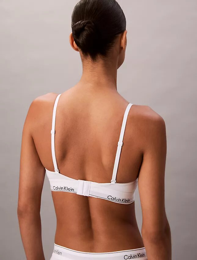 Bralette triunghiular ușor căptușit din bumbac și Modal, pentru perioada postoperatorie Bralette triunghiular ușor căptușit din bumbac și Modal, pentru perioada postoperatorie