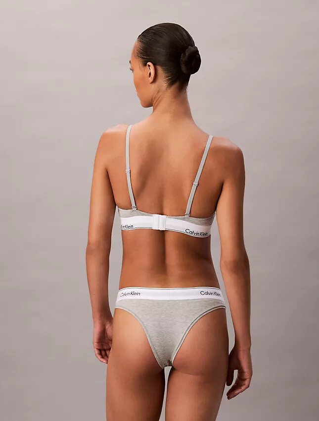Bralette triunghiular ușor căptușit din bumbac și Modal, pentru perioada postoperatorie Bralette triunghiular ușor căptușit din bumbac și Modal, pentru perioada postoperatorie