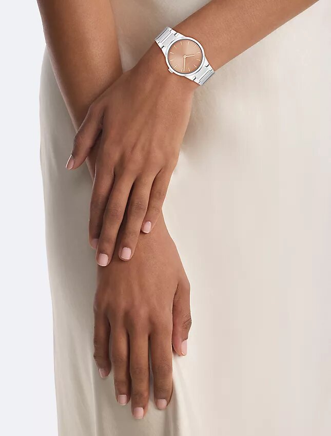 Ceas minimalist cu brățară cu zale integrate de 32 mm Ceas minimalist cu brățară cu zale integrate de 32 mm
