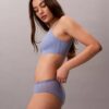 Chiloți hipster din microfibră elastică cu dantelă Chiloți hipster din microfibră elastică cu dantelă