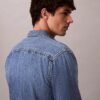 Cămașă clasică din denim cu nasturi Cămașă clasică din denim cu nasturi