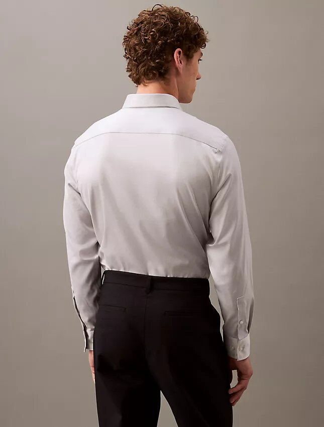 Cămașă elegantă, slim fit, din bumbac elastic, cu nasturi Cămașă elegantă, slim fit, din bumbac elastic, cu nasturi