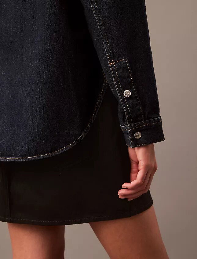 Cămașă relaxată din denim cu nasturi Cămașă relaxată din denim cu nasturi
