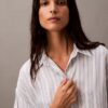Cămașă relaxată din viscoză cu nasturi Cămașă relaxată din viscoză cu nasturi