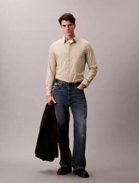 Cămașă slim fit cu dungi și nasturi