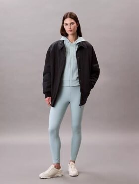 Colanți sport elastici și moi, cu lungime 7/8