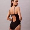Costum de baie modern cu logo Costum de baie modern cu logo