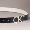 Curea reversibilă cu placă cu logo Monogram Curea reversibilă cu placă cu logo Monogram