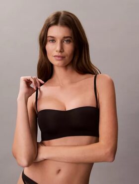Form to Body Bralette ușor căptușită, care se mulează pe corp
