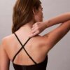 Form to Body Bralette ușor căptușită, care se mulează pe corp