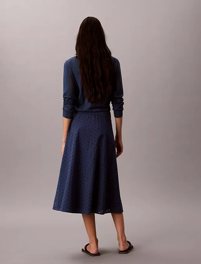 Fustă midi cu broderie Fustă midi cu broderie