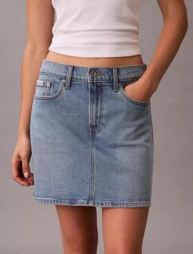 Fustă mini din denim