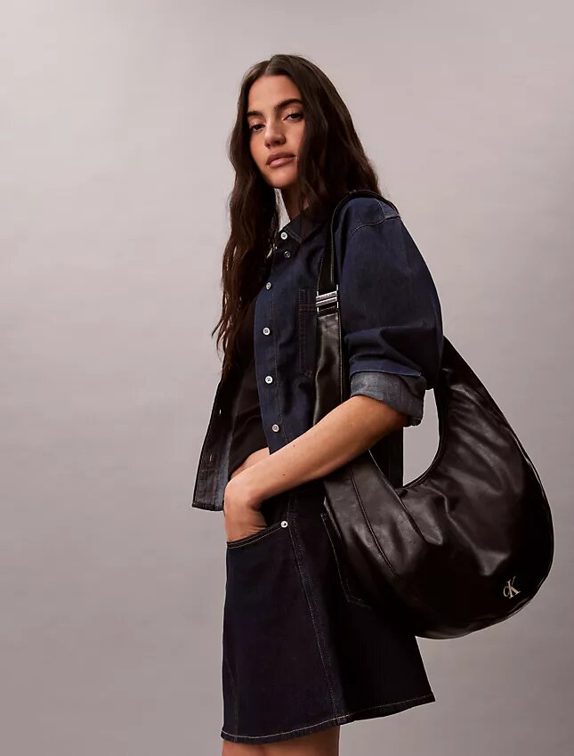 Geantă crossbody convertibilă, curbată Geantă crossbody convertibilă, curbată