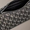 Geantă de umăr cu logo Monogram plisat Geantă de umăr cu logo Monogram plisat