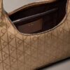 Geantă de umăr Emblem Jacquard Geantă de umăr Emblem Jacquard