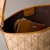 Geantă tip sac cu logo emblemă jacquard pe toată suprafața și buzunar Geantă tip sac cu logo emblemă jacquard pe toată suprafața și buzunar