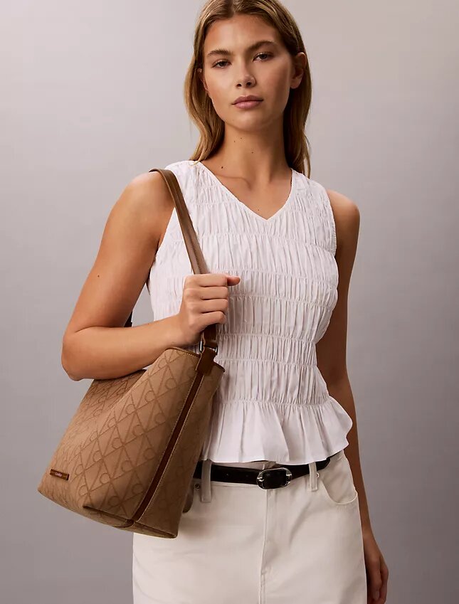 Geantă tip sac cu logo emblemă jacquard pe toată suprafața și buzunar Geantă tip sac cu logo emblemă jacquard pe toată suprafața și buzunar